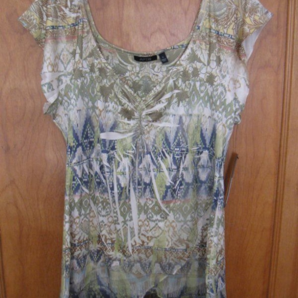 Apt 9 Green Yellow Spring Sublimation Top S NEW